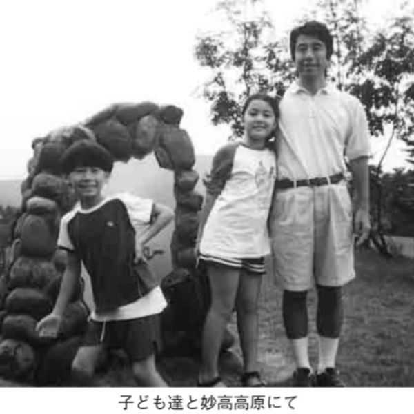 齋藤議員と子ども達